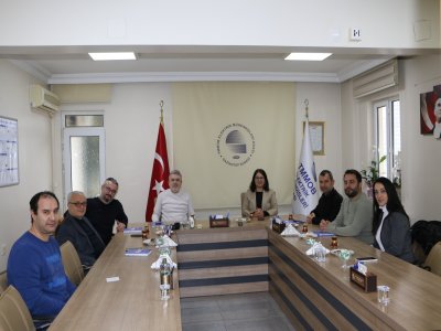 TOROSLAR EDAŞ GAZİANTEP BÖLGE MÜDÜRÜ SN. REFİK BOLAT, KİLİS İL MÜDÜRÜ SN. FARUK BAŞTÜRK, GAZİANTEP MÜŞTERİ OPERASYONLARI MÜDÜRÜ SN. ÜMİT ÇELİKER  VE ŞEBEKE OPERASYONLARI MÜHENDİSİ SN. ÖMER DERTLİ EMO GAZİANTEP ŞUBE YK NA HAYIRLI OLSUN ZİYARETİNDE BULUNDU