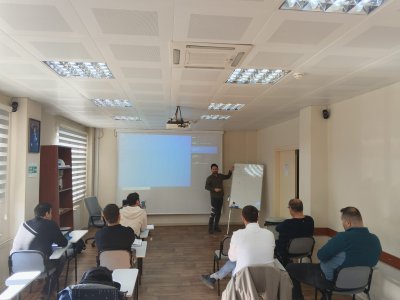 SOMADA `ELEKTRİK TESİSLERİNDE PERİYODİK KONTROLLER` MASAYA YATIRILDI