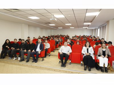 ŞUBE BAŞKANIMIZ İSLİM ARIKAN, GAZİANTEP İSLAM BİLİM VE TEKNOLOJİ ÜNİVERSİTESİ ELEKTRİK ELEKTRONİK MÜHENDİSLİĞİ BÖLÜMÜ 1. VE 2. SINIF ÖGRENCİLERİNİN KATILIMI İLE ENERJİ VERİMLİLİĞİ KONULU SUNUM GERÇEKLEŞTİRDİ.