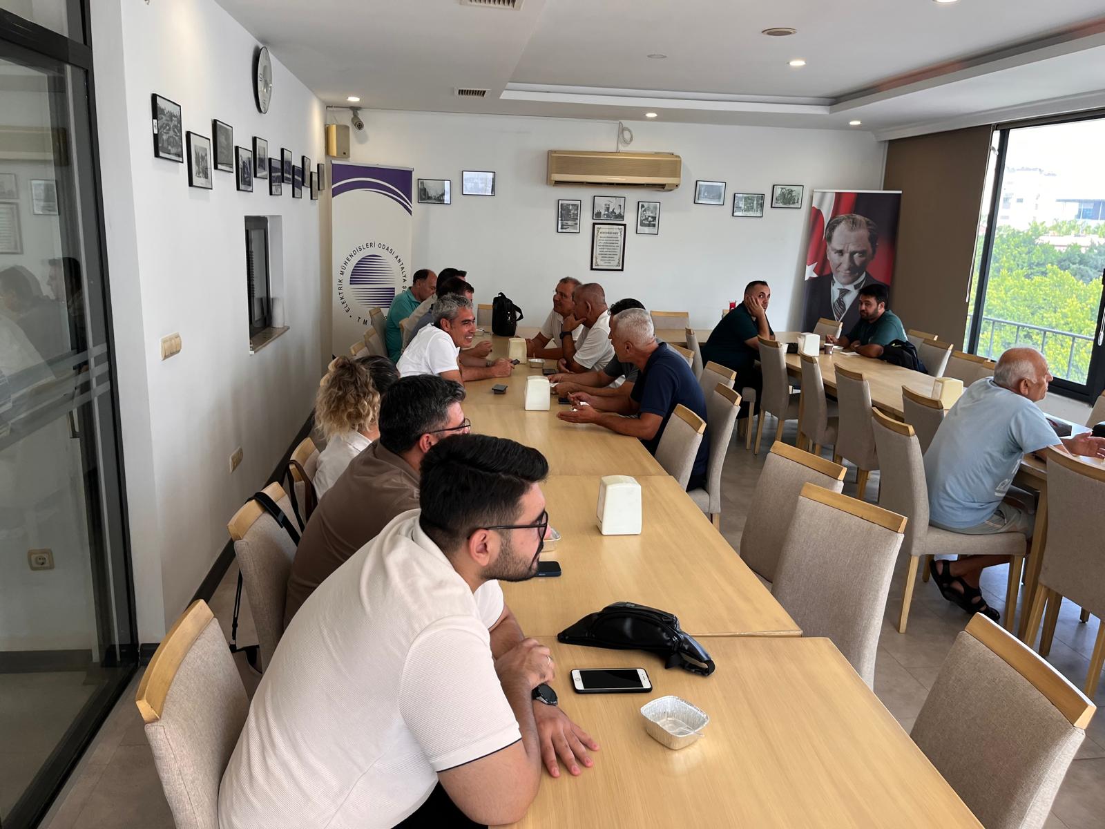ELEKTRİK MÜHENDİSLERİ ODASI ANTALYA ŞUBESİ`NDE AŞURE ETKİNLİĞİ DÜZENLENDİ