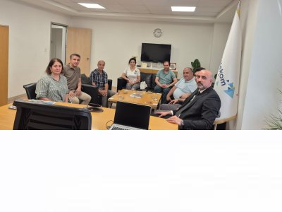 ŞUBE YÖNETİM KURULUMUZ
TELEKOM KİLİS MÜDÜRLÜĞÜ`NE ATANAN SN.MEHMET KİRAZ` A, 
TİCARİ FALİYETLER YÖNETİCİSİ SN.KEREM FIRAT`A VE
TEKNİK OPERASYONLAR YÖNETİCİSİ SN.MEHMET KARADUMAN`A
HAYIRLI OLSUN ZİYARETİNDE BULUNDULAR.