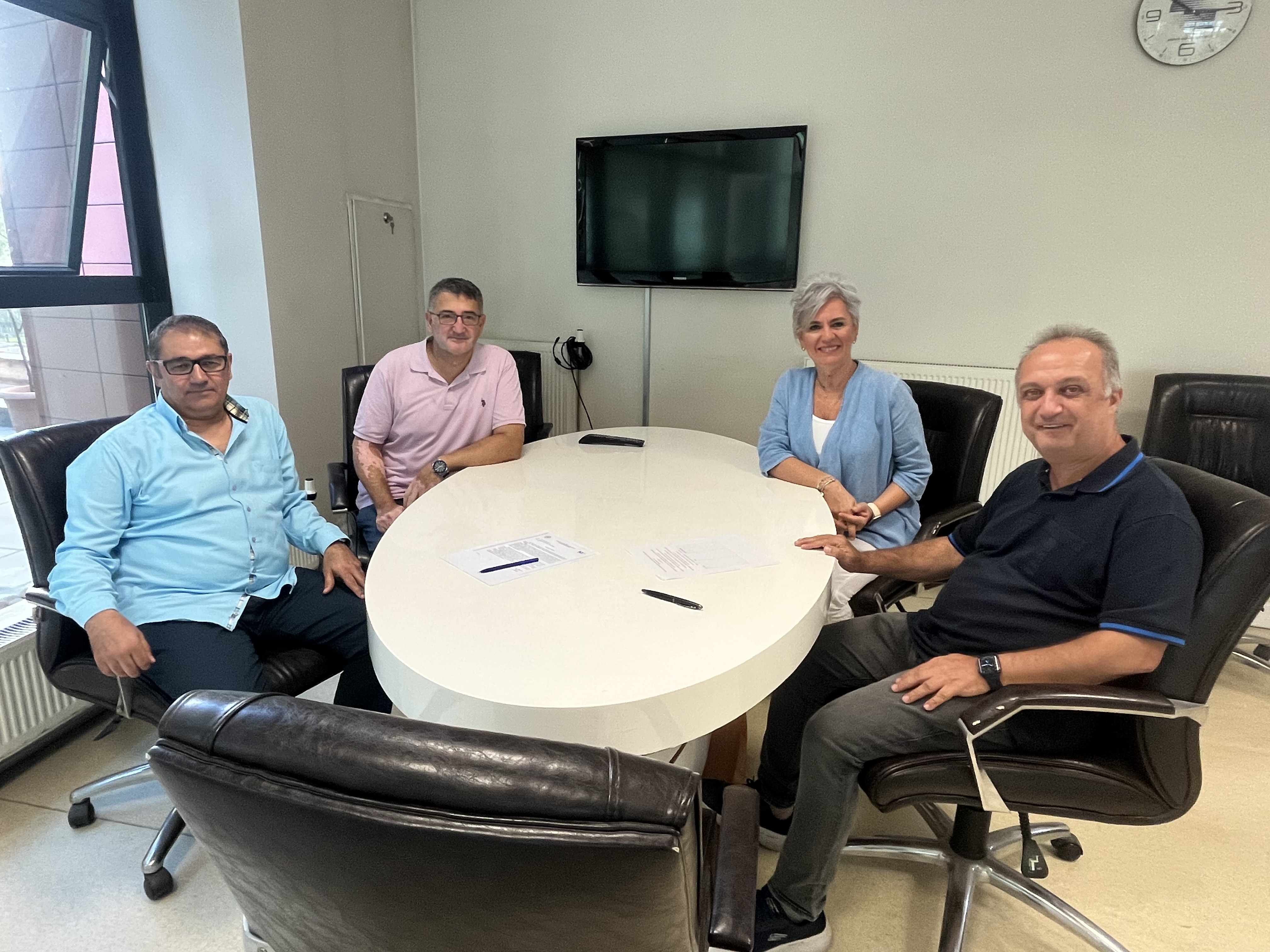 BURSA DEVLET TİYATROSU İLE ŞUBEMİZ ARASINDA İNDİRİMDEN YARARLANMA PROTOKOLÜ İMZALANDI