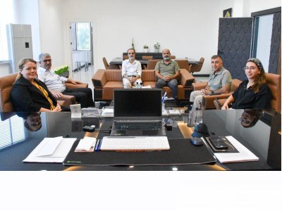 BAĞLAR BELEDİYESİ EŞBAŞKANLARI ZİYARET EDİLEREK KENTİMİZDE YAŞANAN YANGINLAR VE TEKNİK-MESLEKİ ÇALIŞMALAR HAKKINDA GÖRÜŞ ALIŞVERİŞİ YAPILDI.