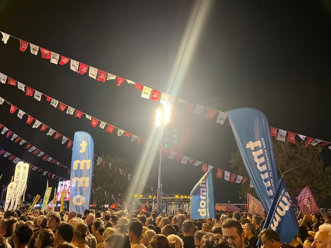 HALKIN DEMOKRATİK İRADESİ İÇİN YÜRÜDÜK