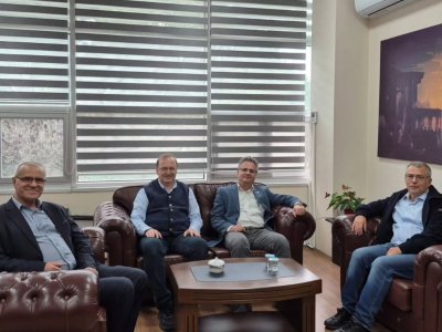 EMO İSTANBUL ŞUBE`DEN YTÜ VE İTÜ ELEKTRİK-ELEKTRONİK FAKÜLTESİ DEKANLIKLARINA ZİYARET