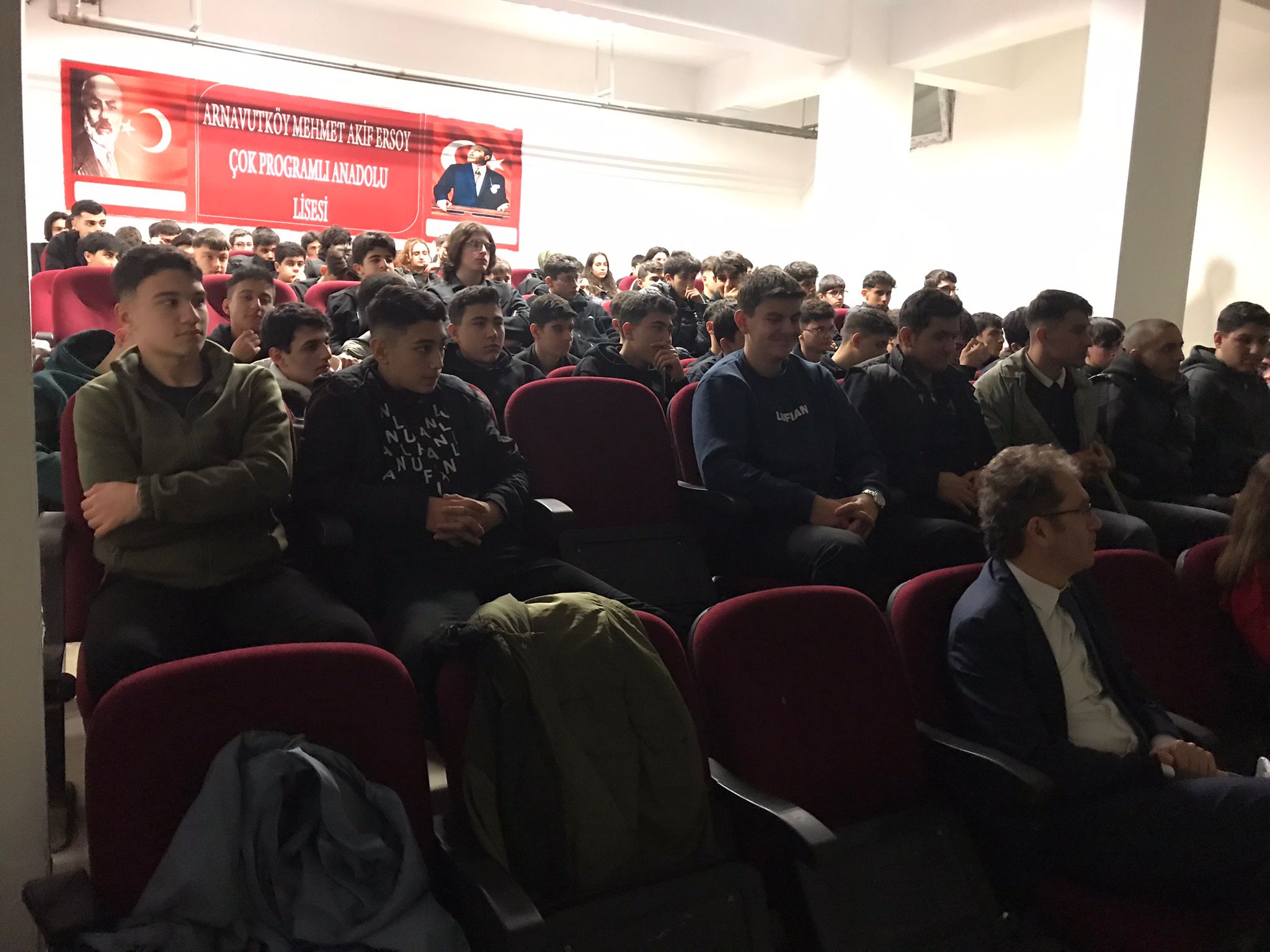 MEHMET AKİF ERSOY ÇOK PROGRAMLI ANADOLU LİSESİ`NDE ÖĞRENCİLERLE BULUŞTUK