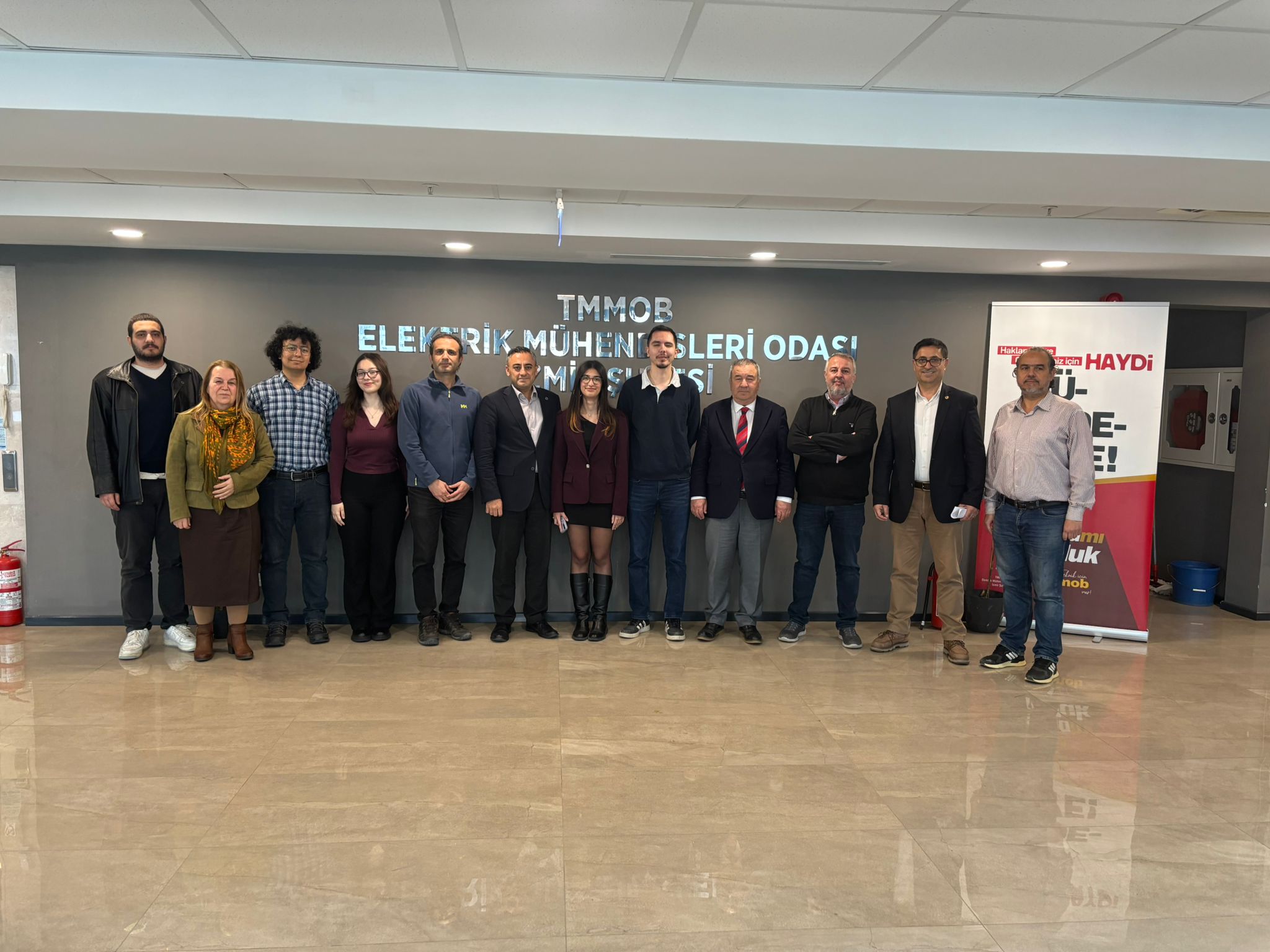 İZMİR KENT KONSEYİ’NDEN ŞUBEMİZE ZİYARET: ORMAN YANGINLARINA KARŞI İŞ BİRLİĞİ VURGUSU