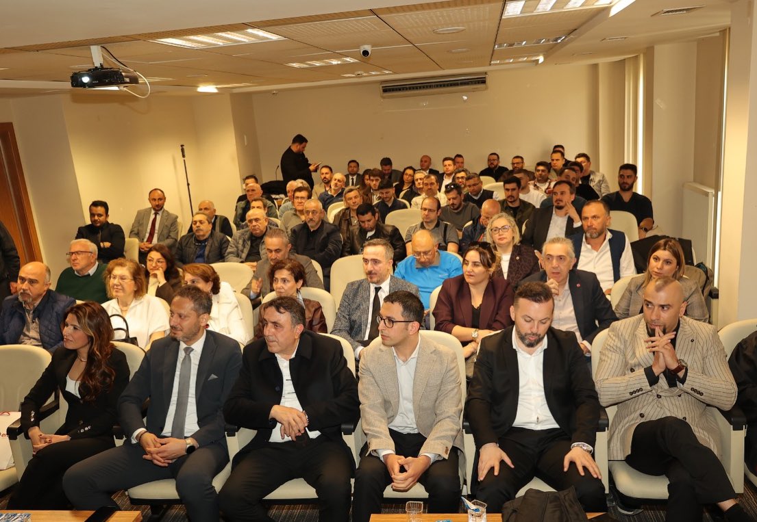 ``MÜHENDİSLİK YANGINI ÖNLER`` PANELİ DÜZENLENDİ