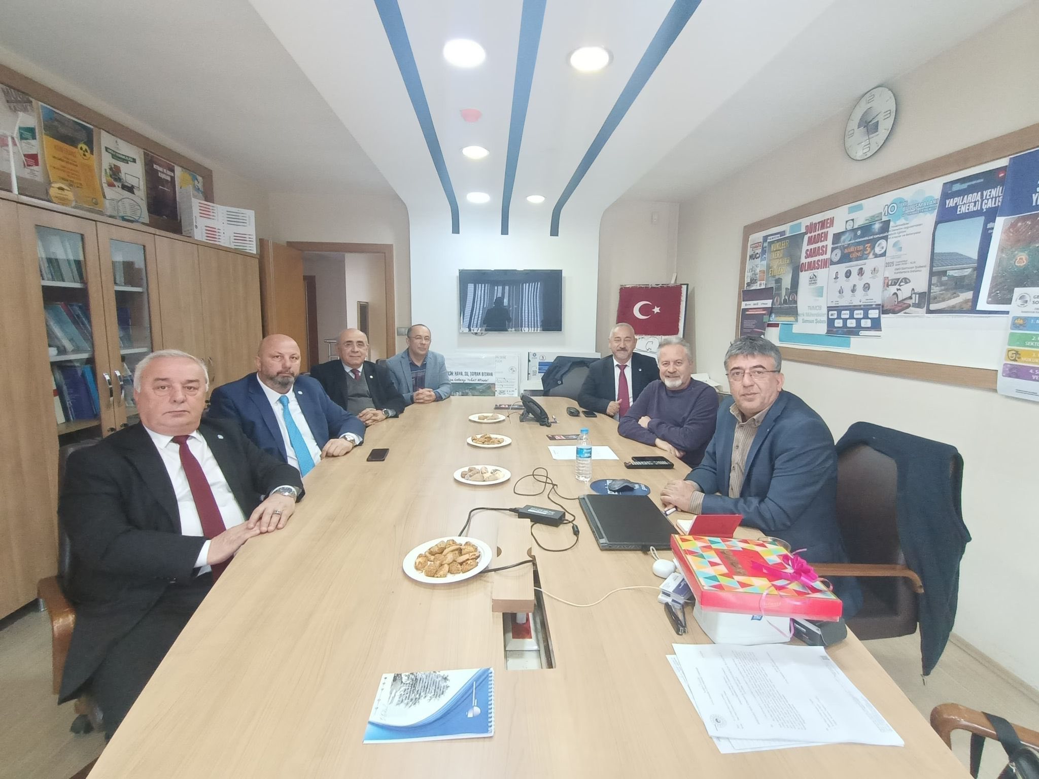 İYİ PARTİ SAMSUN İL BAŞKANLIĞINDAN EMO SAMSUN ŞUBESİNE ZİYARET