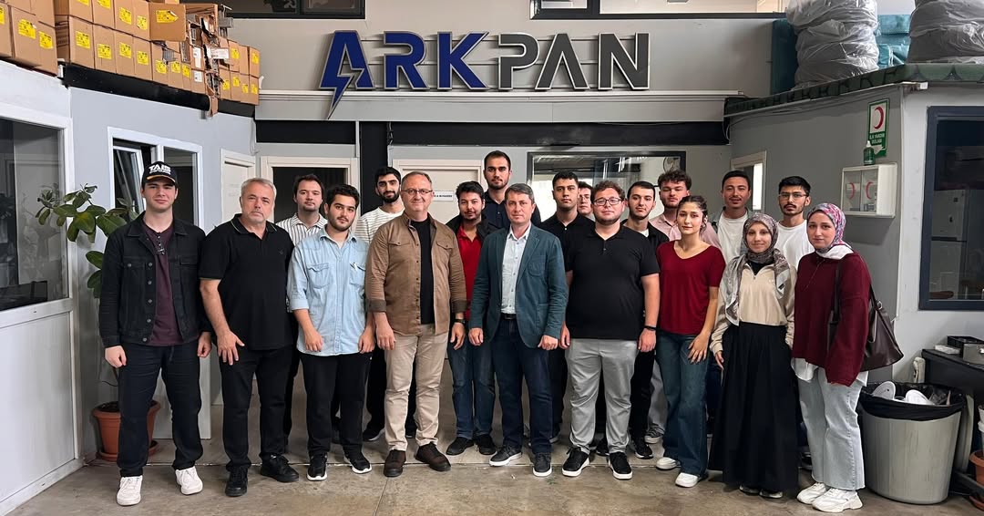 MESLEĞİMİZ İŞ ALANLARININ PRATİK VE SAHA UYGULAMALARI EĞİTİM DİZİSİ- 3: PANO TASARIM VE İMALAT SÜREÇLERİNİN İNCELENMESİ ARKPAN PANO`DA GERÇEKLEŞTİRİLDİ